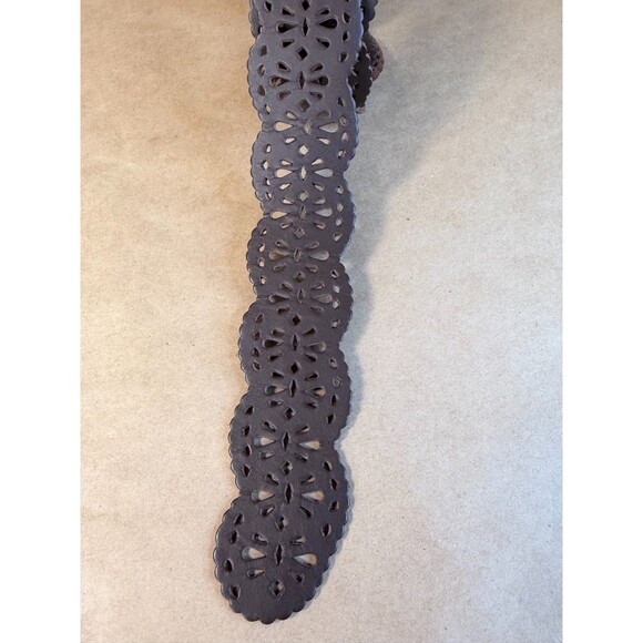 J. Jill Leaf Punch Design Wide Brown Leather Belt Hip or Waist Hippie Boho Sz M main image 4
